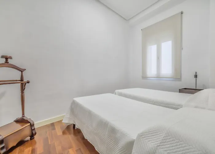 Apto Gran Capitan Center Ii - Parking Incluido Appartement