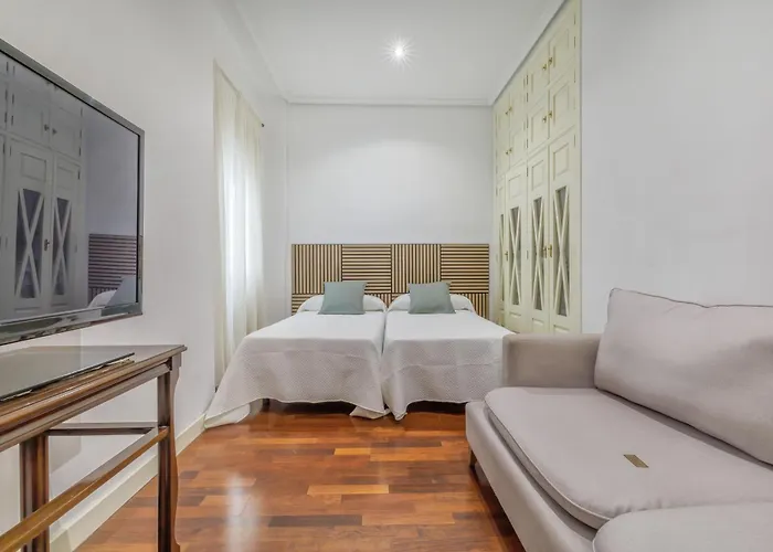 Apto Gran Capitan Center Ii - Parking Incluido Appartement Cordoue