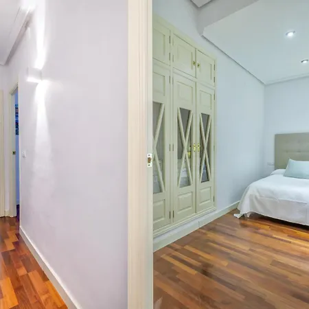 Apto Gran Capitan Center Ii - Parking Incluido