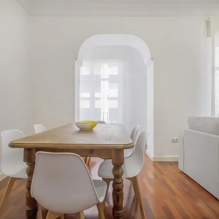 Apto Gran Capitan Center Ii - Parking Incluido Apartamento *