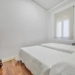 Apto Gran Capitán Center Ii - Parking Incluido Apartamento