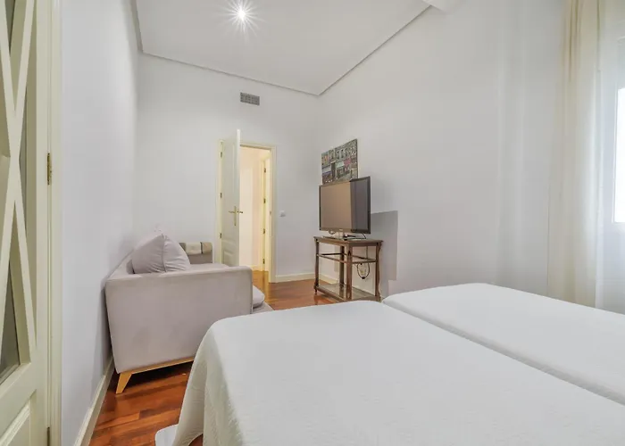 Apto Gran Capitan Center Ii - Parking Incluido